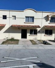 Casa en Venta en alta california Tlajomulco de Zúñiga, Jalisco