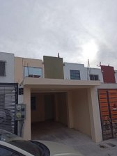 Casa en Venta en VILLAS SANTA FE Tijuana, Baja California