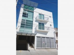 Departamento en Venta en Valle del Campestre León, Gto. León de los Aldama, Guanajuato