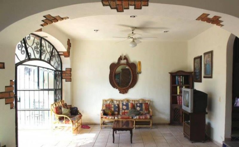 Foto Casa en Venta en , Jalisco - $ 1.750.000 - CAV138680 - BienesOnLine