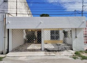 Casa en Venta en FRACCIORAMA 2000 Campeche, Campeche