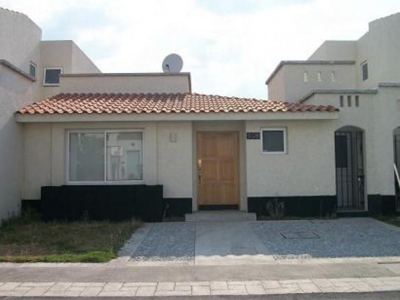 Foto Casa en Venta en Metepec, Mexico - $ 1.760.000 - CAV22582 - BienesOnLine