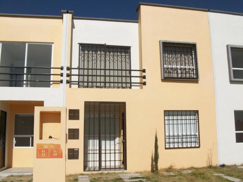 Foto Casa en Renta en Metepec, Mexico - $ 8.000 - CAR23033 - BienesOnLine