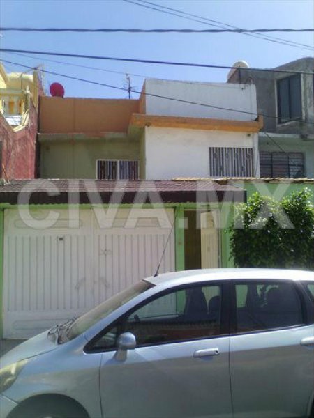 Foto Casa en Venta en Valle de Aragon, Ciudad Nezahualcóyotl, Mexico - $ 2.050.000 - CAV144279 - BienesOnLine