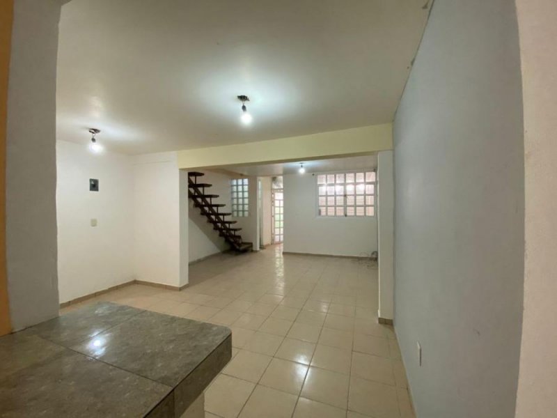 Casa en Venta en Unidad Suteym Texcoco Xocotlán, Mexico