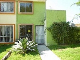 BONITA CASA EN VENTA EN HACIENDAS DEL PARQUE
