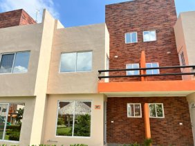 BONITA CASA EN VENTA EN VILLAS OACALCO YAUTEPEC