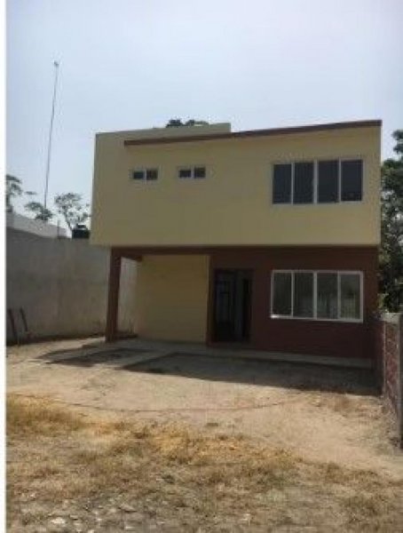 Casa en Venta en Los Pinos Perote, Veracruz