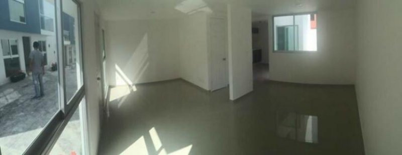 Foto Casa en Venta en Sn. Miguel Mayorazgo, Puebla, Puebla - $ 780.000 - CAV139581 - BienesOnLine