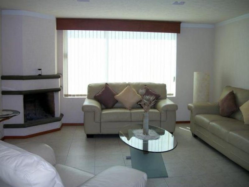 Foto Casa en Venta en Metepec, Mexico - $ 2.500.000 - CAV21030 - BienesOnLine