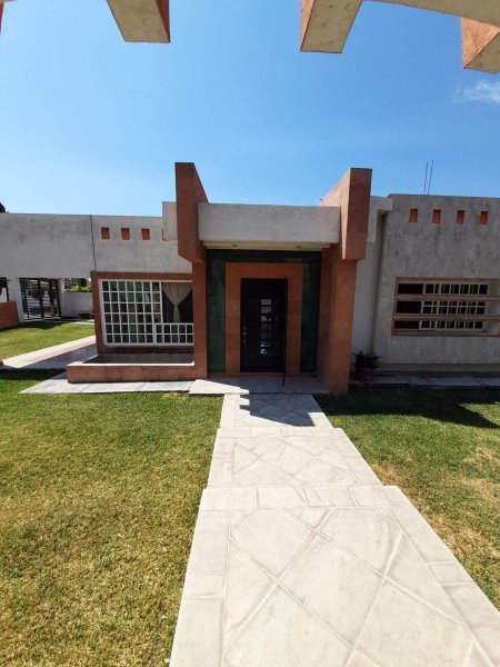 Casa en Venta en Vergeles De Oaxtepec Oaxtepec, Morelos