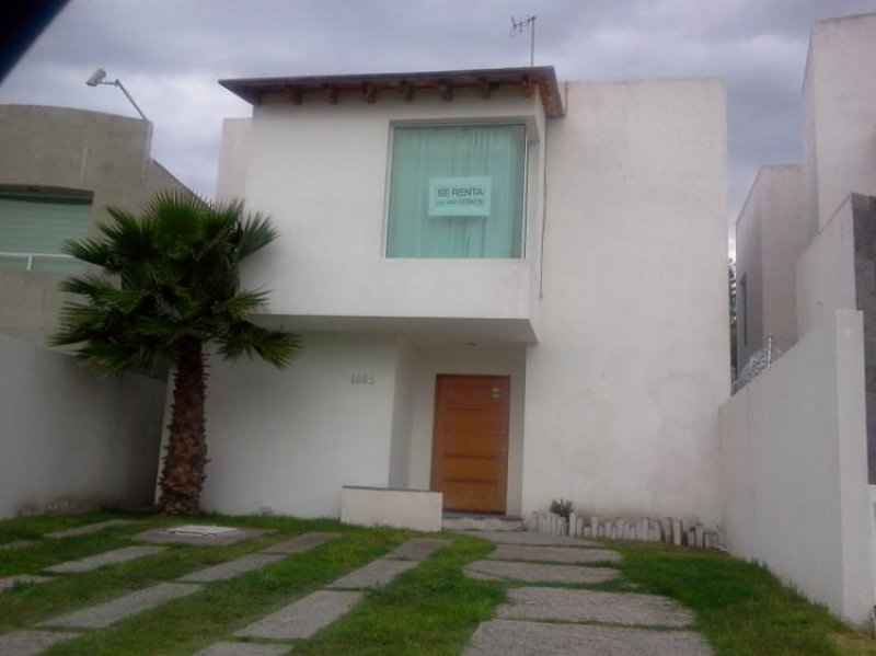 Foto Casa en Renta en PUNTA JURIQUILLA, Santiago de Querétaro, Queretaro Arteaga - $ 12.000 - CAR81784 - BienesOnLine