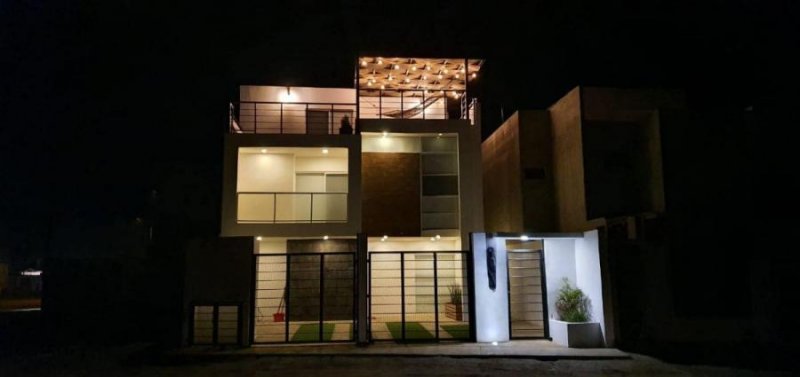 Foto Casa en Venta en Playas de Chapultepec, Ensenada, Baja California - $ 4.000.000 - CAV314478 - BienesOnLine