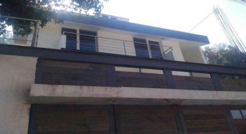 Foto Casa en Venta en Lomas de Tecamachalco, Naucalpan de Juárez, Mexico - $ 17.000.000 - CAV121131 - BienesOnLine