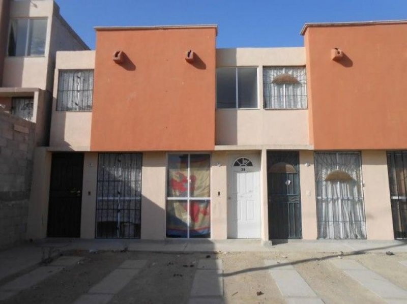 Casa en Venta en EL LAUREL II TIJUANA, Baja California