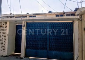 Casa en Venta en Prados de Aragon Ecatepec de Morelos, Mexico