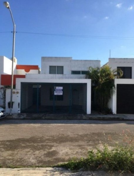 Foto Casa en Venta en FRANCISCO DE MONTEJO, Mérida, Yucatan - $ 1.725.000 - CAV297880 - BienesOnLine