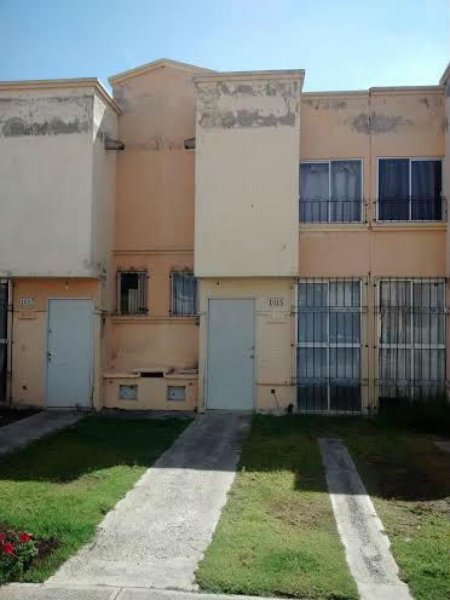 Foto Casa en Venta en Tlajomulco de Zúñiga, Jalisco - $ 420.000 - CAV93563 - BienesOnLine
