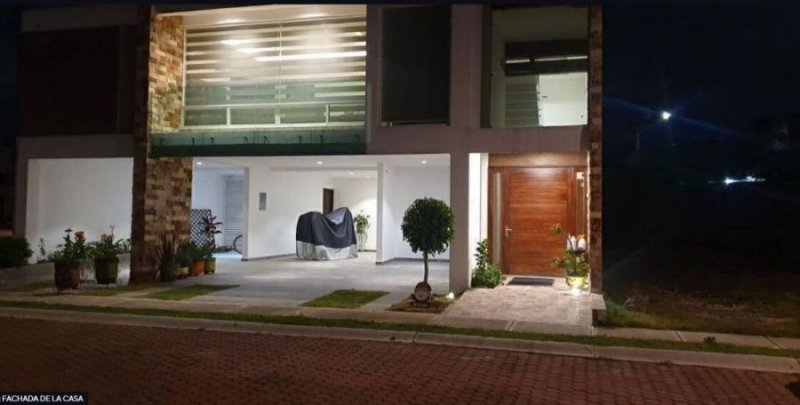 Casa en Venta en La Antigua Cementera o Antigua Francisco Villa Puebla, Puebla