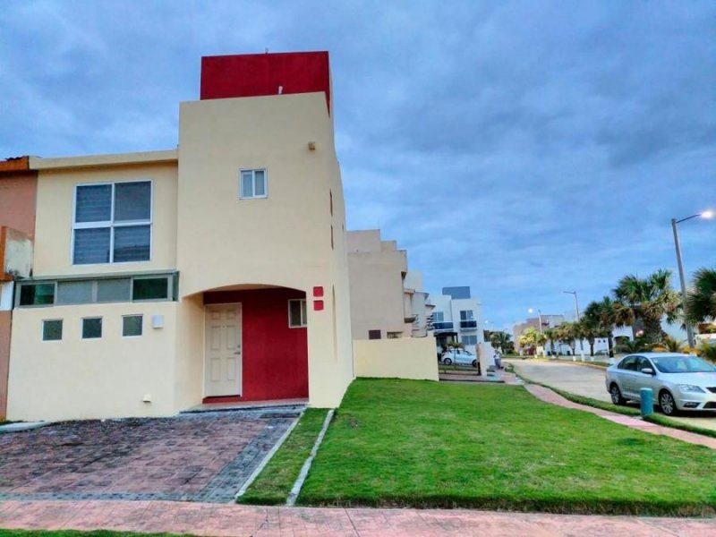 Casa en Venta en Playa Dorada Veracruz, Veracruz