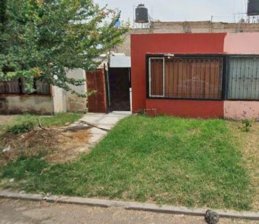 Casa en Venta en LOS SILOS Tlajomulco de Zúñiga, Jalisco
