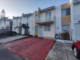 Casa en Venta en Parques de Tesistán Zapopan, Jalisco