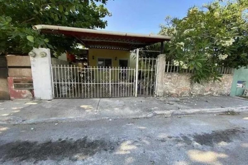 CASA EN VENTA EN EMILIANO ZAPATA SUR