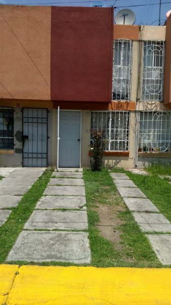 Foto Casa en Venta en Los Héroes Coacalco, San Francisco Coacalco, Mexico - $ 600.000 - CAV235025 - BienesOnLine