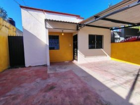 CASA EN VENTA EN JUAN PABLO