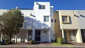 Casa en Venta en FRACCIONAMIENTO LORETO, SANTA ANITA Tlaquepaque, Jalisco