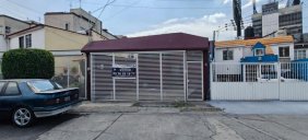 Casa en Venta en Plazas de la Colina Tlalnepantla, Mexico