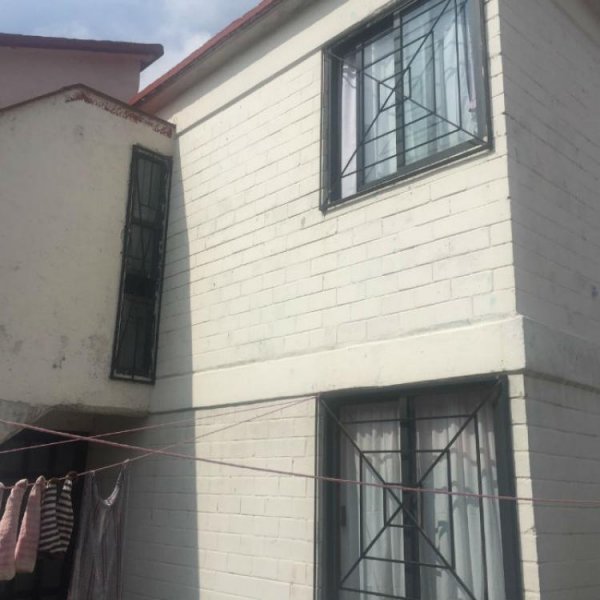 Foto Casa en Venta en ERMITA ZARAGOZA, Iztapalapa, Distrito Federal - $ 890.000 - CAV181147 - BienesOnLine