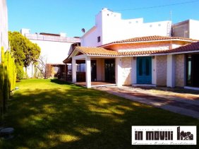 CASAS EN RENTA EN OAXACA, RESIDENCIA “AMUEBLADA/SIN MUEBLES” 4 RECAMARAS, SAN JACINTO AMILPAS.