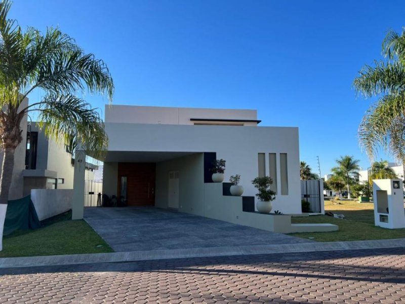 Casa en Venta en Bosques de Santa Anita Tlajomulco de Zúñiga, Jalisco
