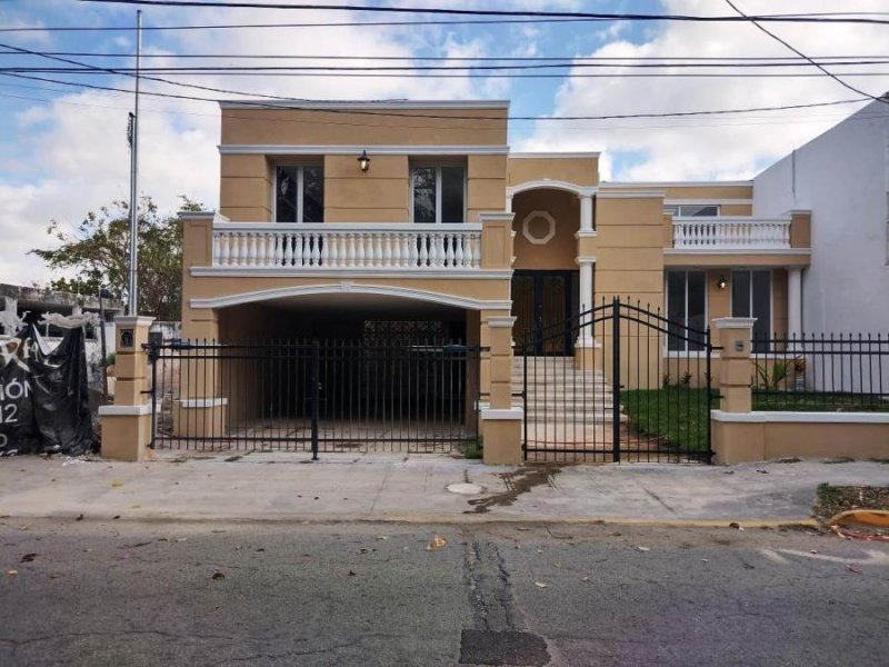 Casa en Venta en Avenida Colón, García Ginerés. Avenida Colón, Yucatan