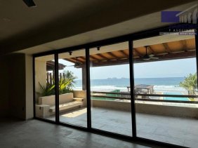 Departamento en Venta en  Zihuatanejo, Guerrero