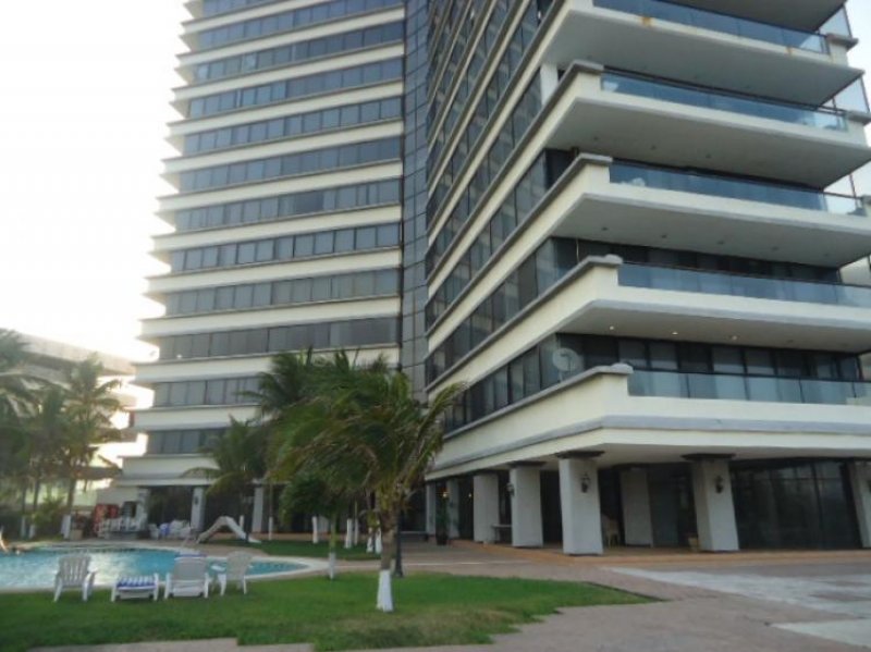 Foto Departamento en Venta en MOCAMBO, Boca del Río, Veracruz - $ 6.500.000 - DEV211629 - BienesOnLine