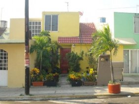 Casa en Venta en LOMAS DE RIO MEDIO Veracruz, Veracruz