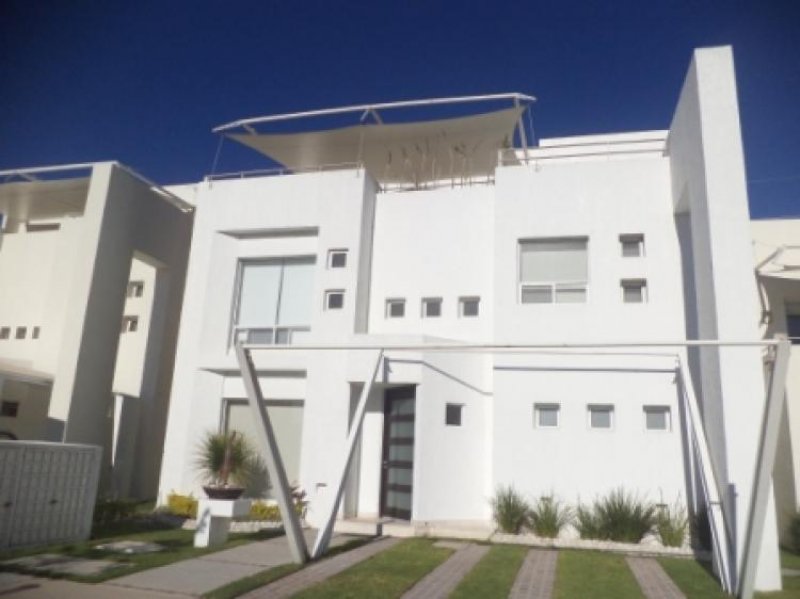 Foto Casa en Venta en provincia cibeles, Irapuato, Guanajuato - $ 4.500.000 - CAV74534 - BienesOnLine