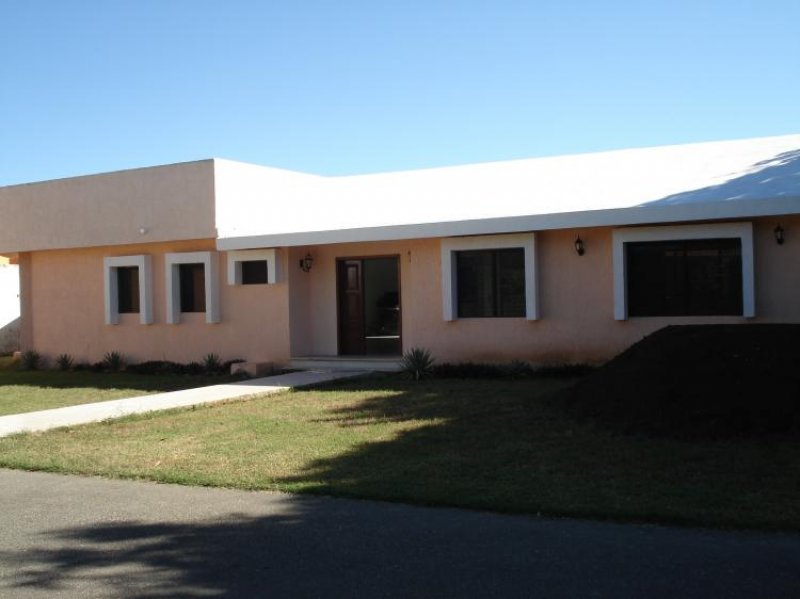 Foto Casa en Venta en CLUB DE GOLF LA CEIBA, Mérida, Yucatan - $ 2.700.000 - CAV7952 - BienesOnLine