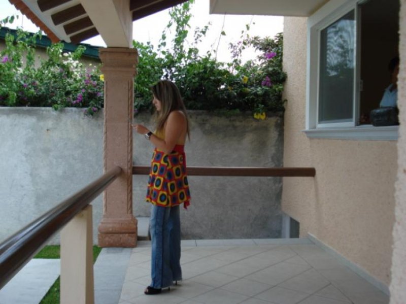Foto Casa en Venta en Col. Acapantzingo, Cuernavaca, Morelos - $ 2.700.000 - CAV7751 - BienesOnLine