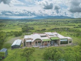 El matrimonio perfecto, modernidad-sustentabilidad en el campo a 15 min. de San Miguel de Allende