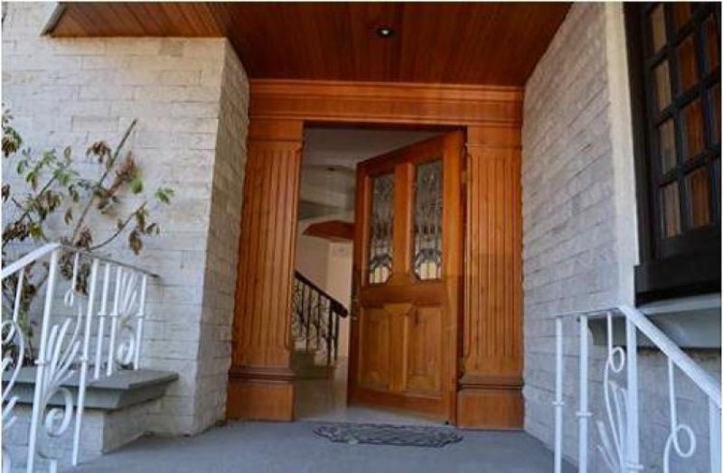 Foto Casa en Venta en Jardines de la Montaña, Tlalpan, Distrito Federal - $ 23.500.000 - CAV94788 - BienesOnLine