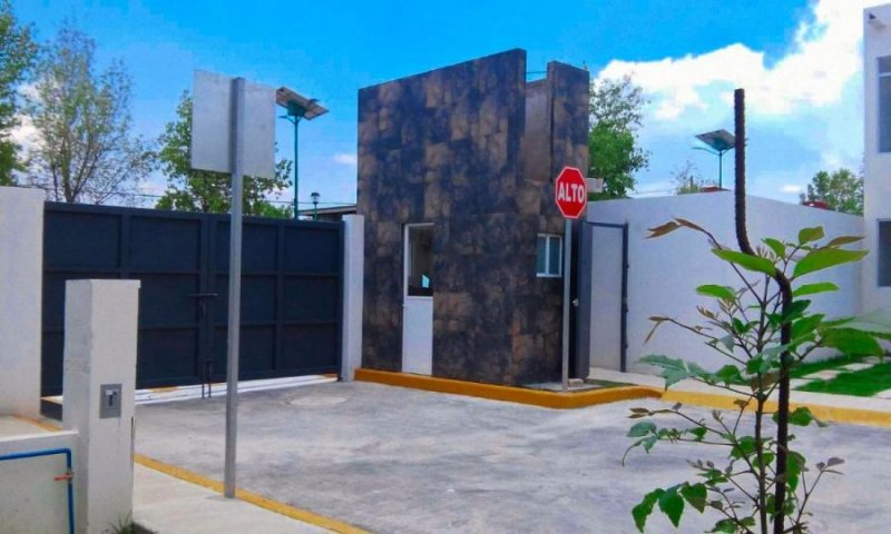 Foto Casa en Venta en lomas de lago, México, Mexico - $ 1.500.000 - CAV307450 - BienesOnLine