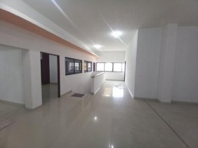 OFICINA LOCAL CERCA AL PALACIO MUNICIPAL ATIZAPAN