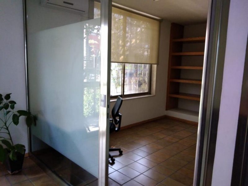 Foto Oficina en Renta en country, Zapopan, Jalisco - $ 6.960 - OFR289743 - BienesOnLine