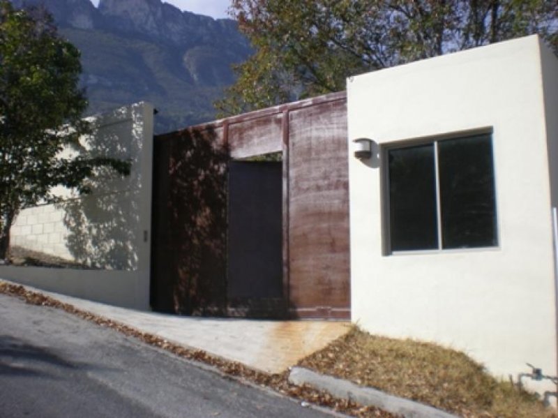 Foto Terreno en Venta en San Pedro Garza García, Nuevo Leon - $ 5.500.000 - TEV14312 - BienesOnLine