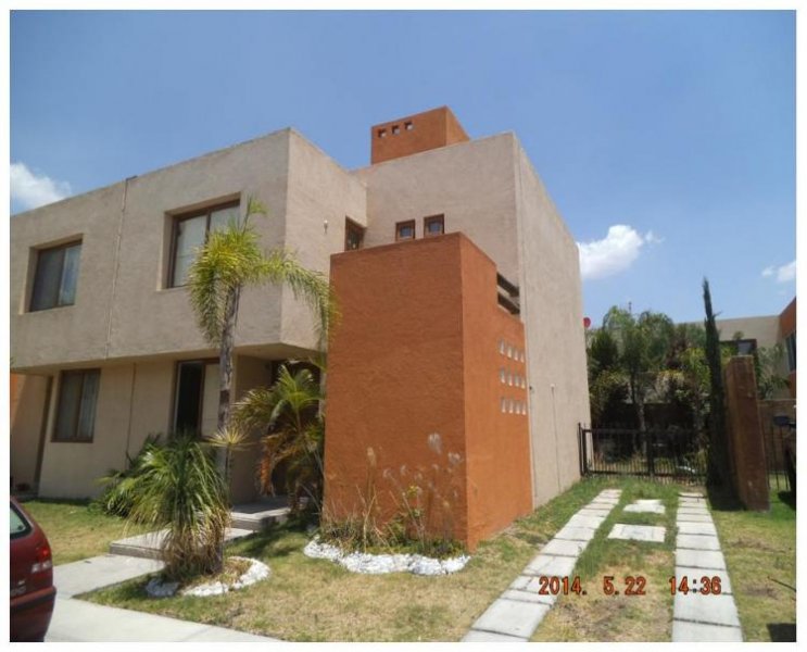 Foto Casa en Venta en Puerta Real, Santiago de Querétaro, Queretaro Arteaga - $ 900.000 - CAV99261 - BienesOnLine
