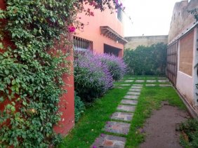 RENTO CASA SIN MUEBLES AMPLIA EN CAMINO REAL, VECINO CHARCO INGENIO EN SAN MIGUEL DE ALLENDE, GUANAJ