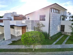 Casa en Venta en San Agustín Tlajomulco de Zúñiga, Jalisco